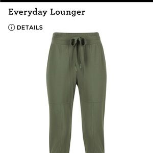 Cabi everyday lounger size xxs (runs large)